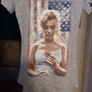 Marilyn Monroe tee-shirt